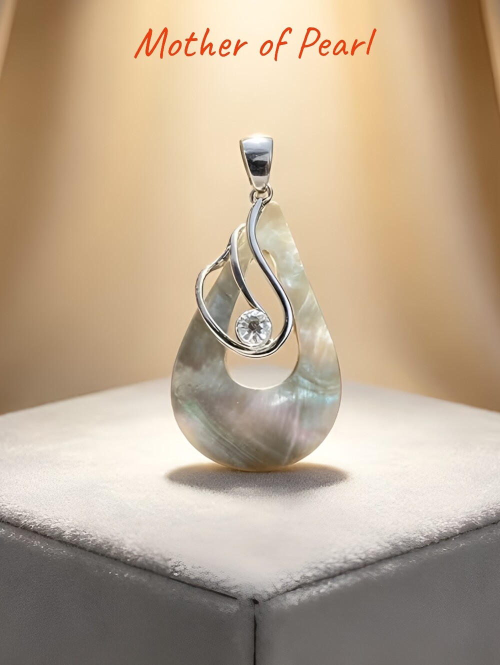 Mother of Pearl pendant necklace with Crystal accent, 925SS